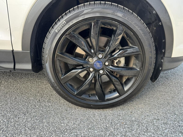 Ford Escape 2017 SE AWD Sièges Chauffants Climatisation Bizone C in Cars & Trucks in Trois-Rivières - Image 4