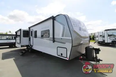 MVSA #40458 See Dealer Website for Details. 2025 ALLIANCE RV AVENUE 332RL Other Equipment PREMIUM PA...