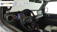 The 2025 Jeep Gladiator Mojave X is here in a sophisticated gray, complete with a 44 drivetrain that... (image 8)