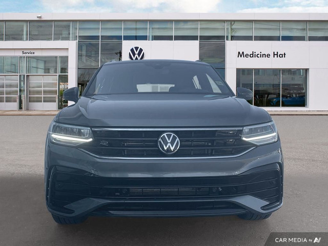 2024 Volkswagen Tiguan Comfortline R-Line Black Edition in Cars & Trucks in Medicine Hat - Image 2