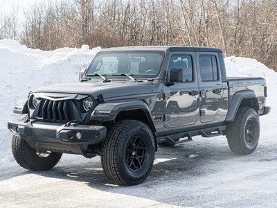 2022 Jeep Gladiator Altitude TONS OF ACCESSORIES LOW KM 