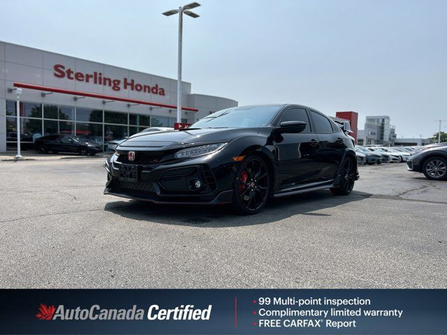 2020 Honda Civic Type R in Cars & Trucks in Hamilton
