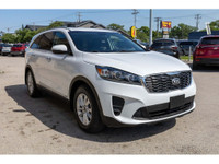 BEAUTIFUL 2019 KIA SORENTO! - Push Button Start - Heated Seats - Heated Steering Wheel - Apple CarPl... (image 1)