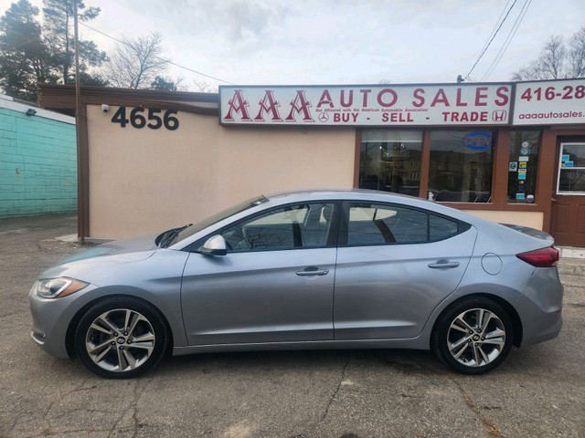 2017 Hyundai Elantra 4dr Sdn Auto LE Camera|Bluetooth in Cars & Trucks in Oshawa / Durham Region - Image 2