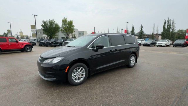 2024 Chrysler Grand Caravan SXT | Heated Seats | Remote Start in Cars & Trucks in Edmonton - Image 4