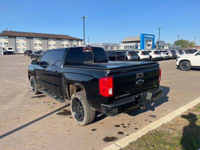 2017 Chevrolet Silverado 1500 LTZ Midnight 5.3 *Inspection Only* dans Autos et camions  à Fort McMurray - Image 3