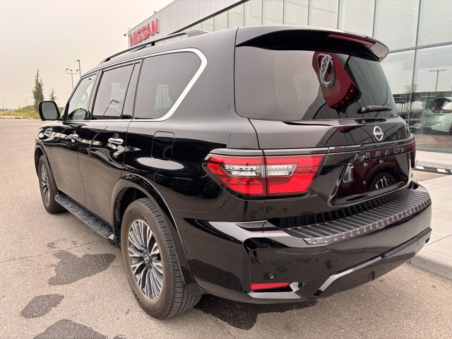 2023 Nissan Armada SL Midnight Edition 4X4 | Captain Chairs | Su in Cars & Trucks in Calgary - Image 4