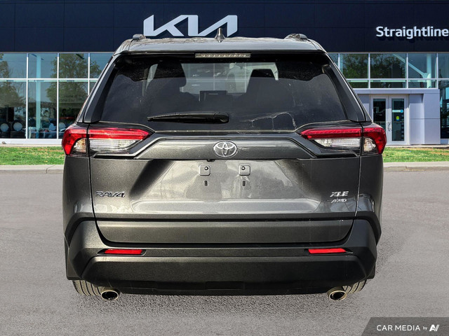 2023 Toyota RAV4 XLE AWD, Heated Seats, Apple CarPlay, Toyota Sa in Cars & Trucks in Calgary - Image 4