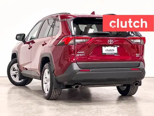2020 Toyota RAV4 XLE w/ Apple CarPlay, Heated Front Seats, Rearv in Cars & Trucks in City of Toronto - Image 7
