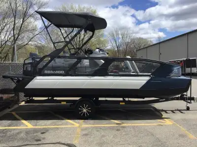 2024 Sea-Doo 2024 SWITCH SPORT 230 2024 SWITCH 21 SPORT 230HP. DEALER DEMO ONLY 26 HRS 26 hours ----...