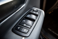 Aluminum Wheels, Chrome Accents, Proximity Key, Touchscreen, Streaming Audio! 6 LOCATIONS KINGSTON -... (image 9)