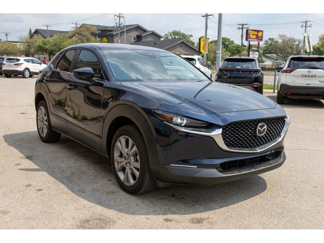 2023 Mazda CX-30 GS AWD | HEATED SEATS | CARPLAY | CLEAN CARFAX! in Cars & Trucks in Winnipeg - Image 2