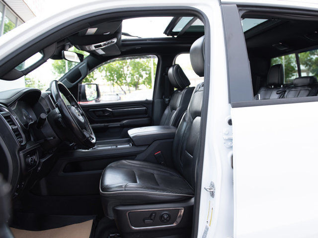 2022 Ram 1500 Limited, Night Edition, Sunroof, Loaded in Cars & Trucks in Calgary - Image 2