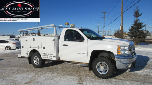 2008 CHEVY 3500 REG CAB SERVICE TRUCK in Cars & Trucks in Edmonton - Image 4