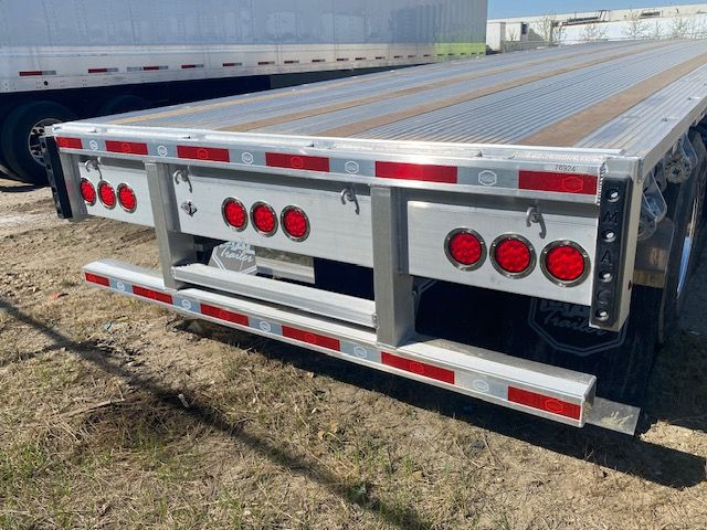 New 2024 Mac 53' Tandem Flat Deck  in Farming Equipment in Edmonton - Image 4