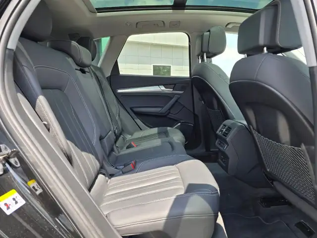 2023 Audi Q5 dans Autos et camions dans Ottawa - Image 29