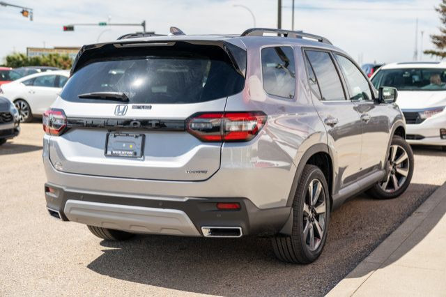 2025 Honda Pilot Touring in Cars & Trucks in Edmonton - Image 2