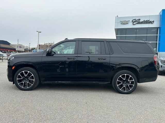 2023 Chevrolet Suburban RST LUXURY PACKAGE|SUNROOF|LEATHER in Cars & Trucks in City of Toronto - Image 3