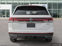 This Volkswagen Atlas has a dependable Intercooled Turbo Regular Unleaded I-4 2.0 L/121 engine power... (image 6)