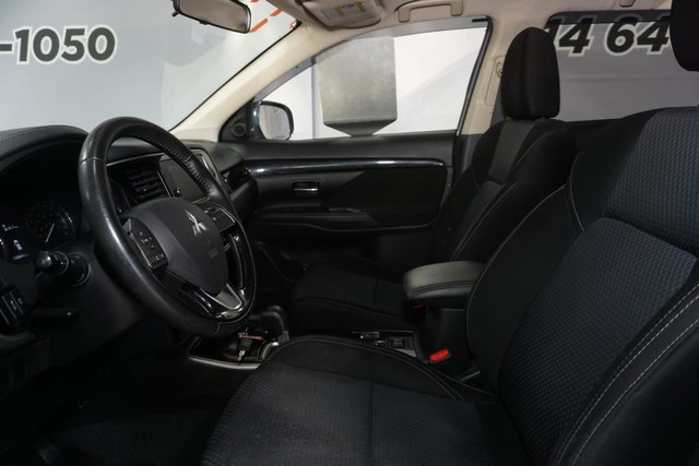 2019 Mitsubishi Outlander ES PREMIUM AWD-BANCS CHAUFFANTS-CAM DE in Cars & Trucks in City of Montréal - Image 3
