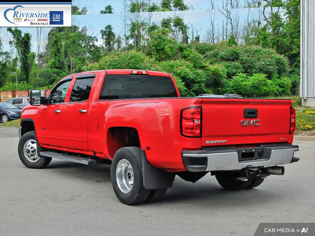 2019 GMC Sierra 3500HD SLE in Cars & Trucks in Brockville - Image 4