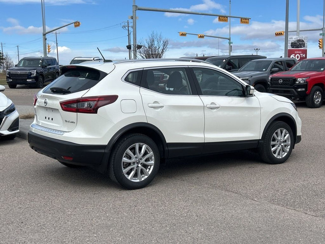 2022 Nissan Qashqai AWD SV CVT in Cars & Trucks in Calgary - Image 4