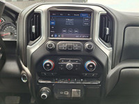 Come see this certified 2021 Chevrolet Silverado 1500 LT Crew 4X4 | 5.3L | Heated Wheel + Seats | Ca... (image 3)