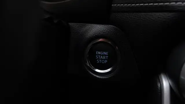 2021 Toyota RAV4 XLE | SUNROOF | ROOF RACK in Cars & Trucks in Mississauga / Peel Region - Image 21