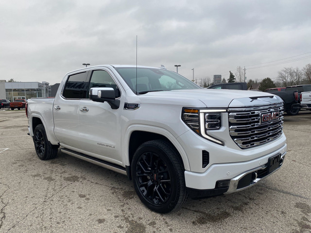  2024 GMC Sierra 1500 Denali 4WD in Cars & Trucks in London - Image 4