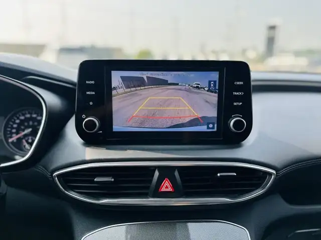 2021 Hyundai Santa Fe ESSENTIAL in Cars & Trucks in Stratford - Image 23