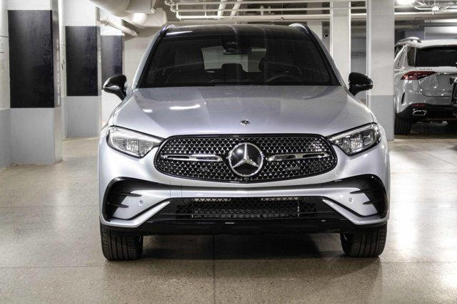 2025 Mercedes-Benz GLC GLC 300 4MATIC SUV in Cars & Trucks in Edmonton - Image 3