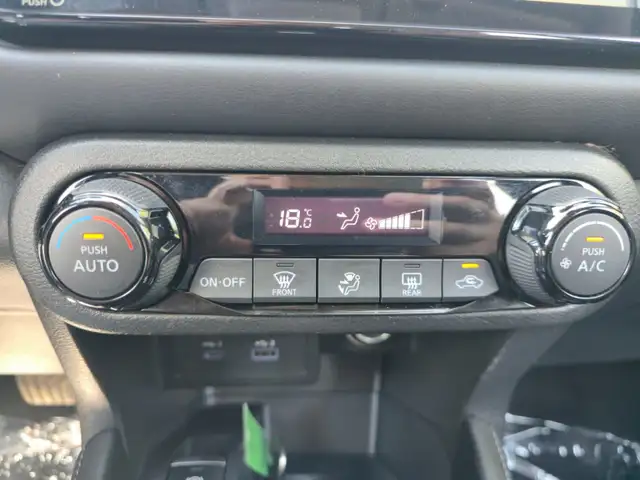 2021 Nissan Kicks | BLIND SPOT MONITORING | CERTIFIED |  in Cars & Trucks in City of Toronto - Image 31
