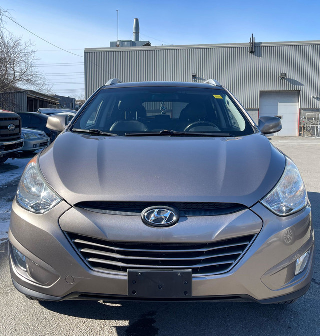 2012 Hyundai Tucson GLS in Cars & Trucks in City of Montréal - Image 2