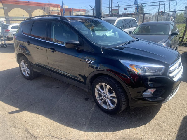 2018 Ford Escape SEL 4WD for sale in Cars & Trucks in Edmonton - Image 2