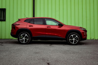 Heated Steering Wheel, Remote Start, Heated Seats, Apple CarPlay, Android Auto! 6 LOCATIONS KINGSTON... (image 1)