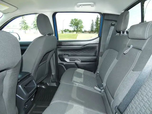 XLT 4WD SuperCrew 5' Box, One Owner in Cars & Trucks in Edmonton - Image 21