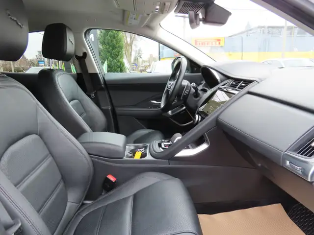 2021 Jaguar E-PACE SE P250 AWD - Navigation - 1 OWNER CAR !!! in Cars & Trucks in Oakville / Halton Region - Image 19