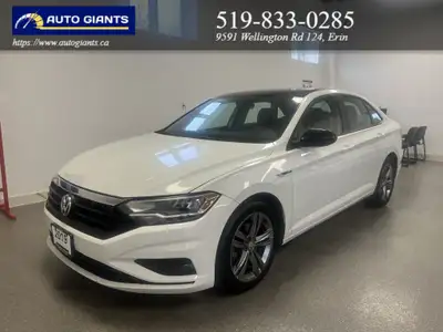 This 2019 Volkswagen Jetta 1.4L TSI Highline / R-Line Edition 4dr Sedan Automatic is a stylish compa...