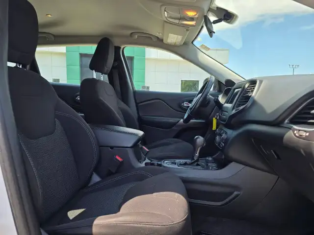 2019 Jeep Cherokee dans Autos et camions dans Ottawa - Image 21