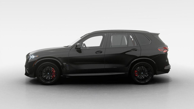 2025 BMW X5 M Competition | Freins M Rouge | Sièges Massant in Cars & Trucks in City of Montréal - Image 4