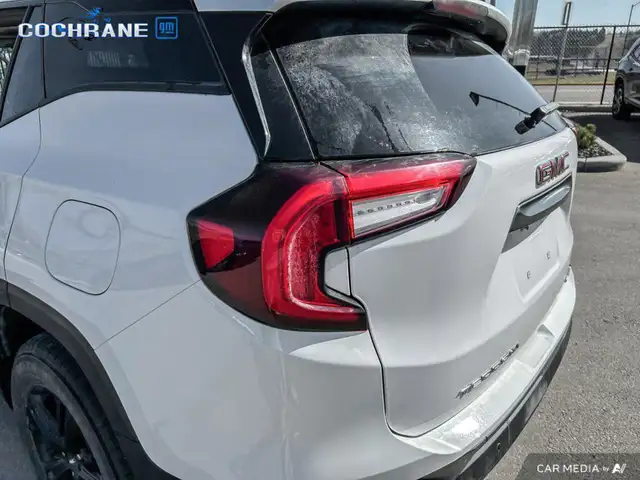 2022 GMC Terrain AT4 | Panoramic Sunroof | Bose Audio in Cars & Trucks in Calgary - Image 11