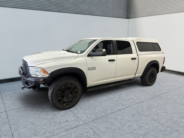 2017 Ram 1500 SLT Crew Cab V6 Eco Diesel Cam Recul Remorque in Cars & Trucks in Laval / North Shore - Image 3