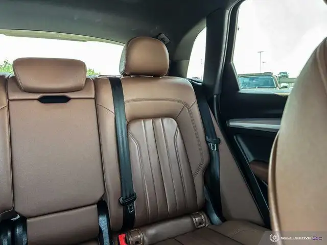 2021 Audi Q5 Technik | Heated Seats | Leather | Bang & Olufson dans Autos et camions dans Comté de Strathcona - Image 16