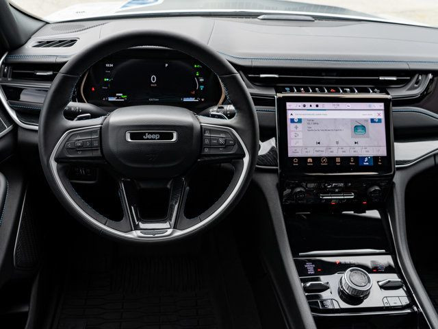 2022 Jeep Grand Cherokee 4xe Trailhawk in Cars & Trucks in Barrie - Image 2