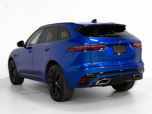 2021 Jaguar F-Pace P400 | R-DYNAMIC S | BLACK PKG | 22 IN WHEELS in Cars & Trucks in Mississauga / Peel Region - Image 4