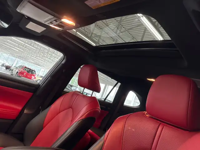2024 Toyota Highlander XSE NOIR 7 PLACES SIÈGES EN CUIR TOIT OUV in Cars & Trucks in Saint-Jean-sur-Richelieu - Image 12