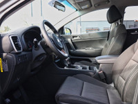 Experience the perfect blend of style, comfort, and practicality with the 2020 Kia Sportage LX FWD i... (image 8)