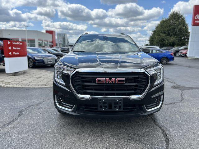 2024 GMC Terrain SLE in Cars & Trucks in Hamilton - Image 2