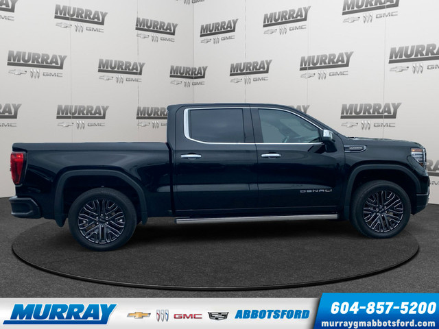 2022 GMC Sierra 1500 Denali Ultimate Crew Cab 4WD | LOW KMS!! in Cars & Trucks in Abbotsford - Image 4