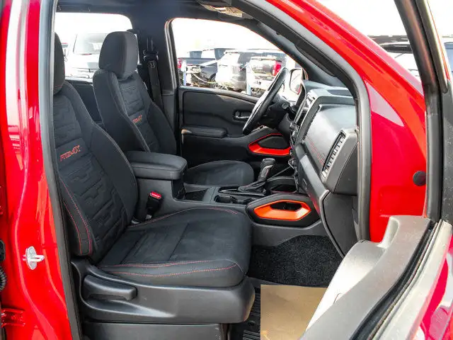 2023 Nissan Frontier PRO-4X 3.8L dans Autos et camions dans Ville d’Edmonton - Image 16